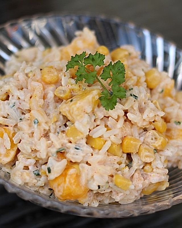 Curry - Reis - Salat mit Mais und Mango