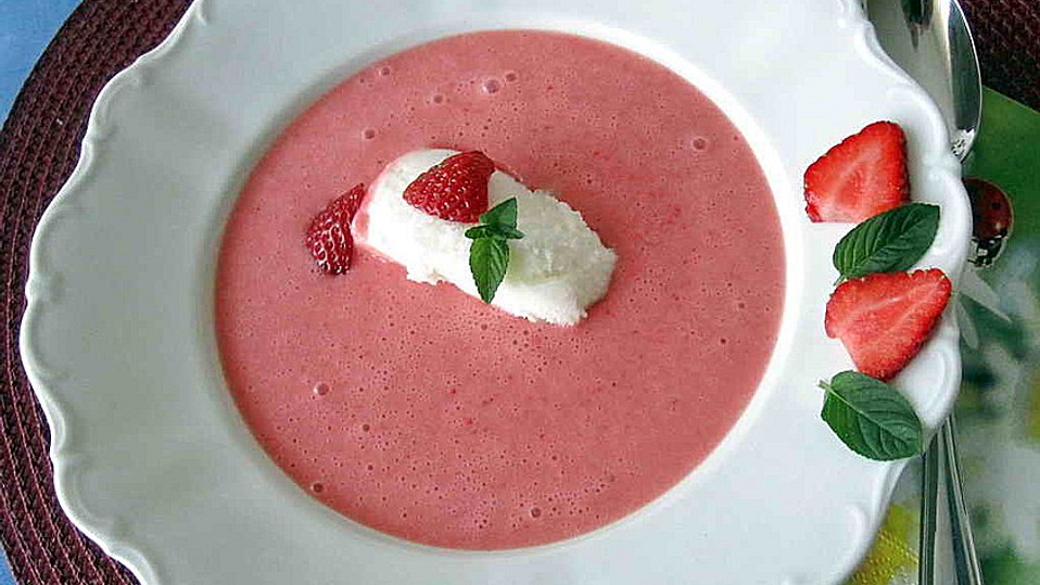 Kalte Erdbeersuppe von roestichef