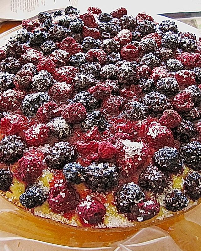 Maiskuchen mit Früchten