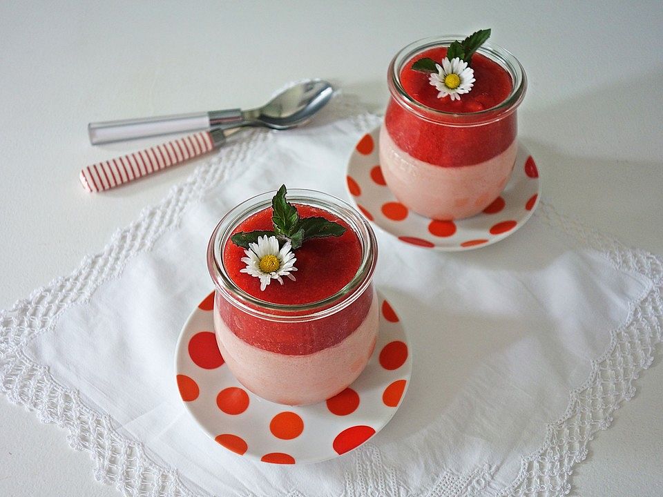 Erdbeermousse von honey_8| Chefkoch