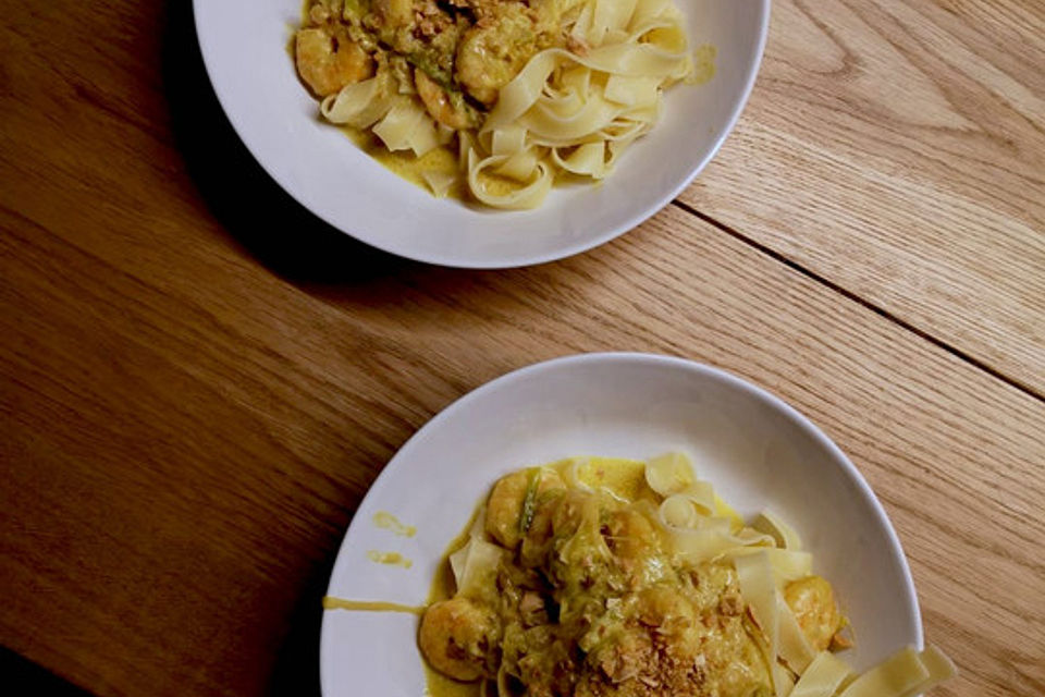 Tagliatelle mit Garnelen - Kokos - Sauce