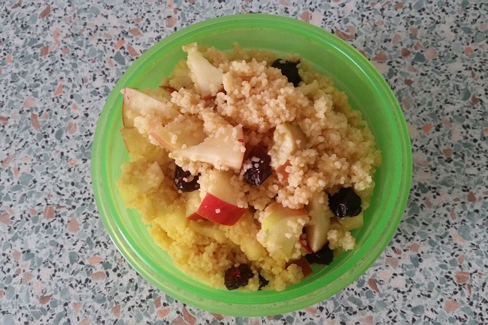 Süßer Couscous - Salat