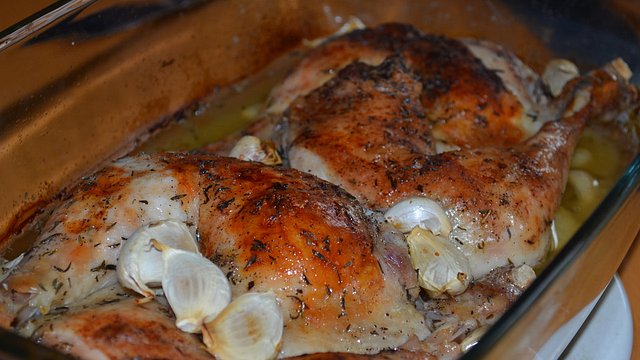 NeriZ.s berühmtes Knoblauchhuhn von neriZ.