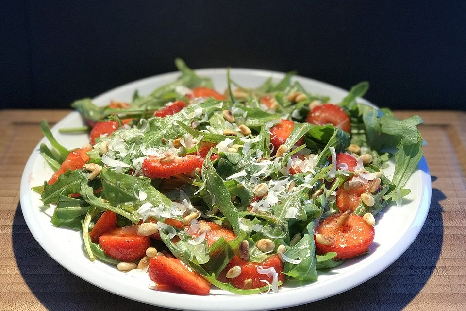 Rucola - Erdbeer - Salat