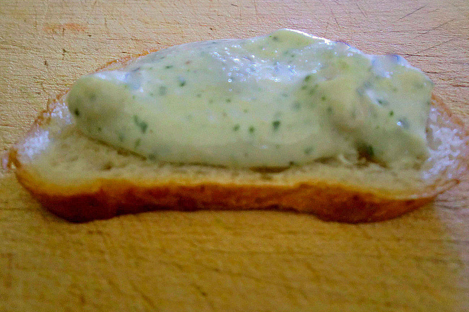 Gorgonzolacreme mit Rucola und Apfel