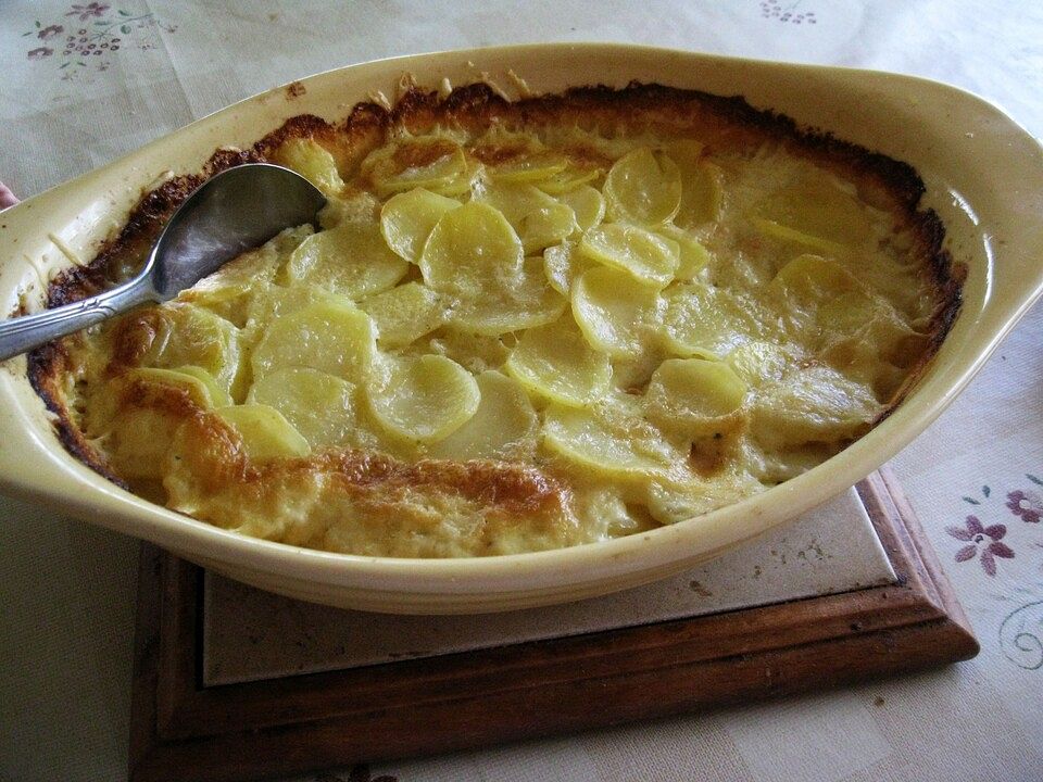 Kartoffelgratin Mit Rohen Kartoffeln Wie Lange Im Ofen Kartoffelgratin aus rohen Kartoffeln von grisu022 | Chefkoch