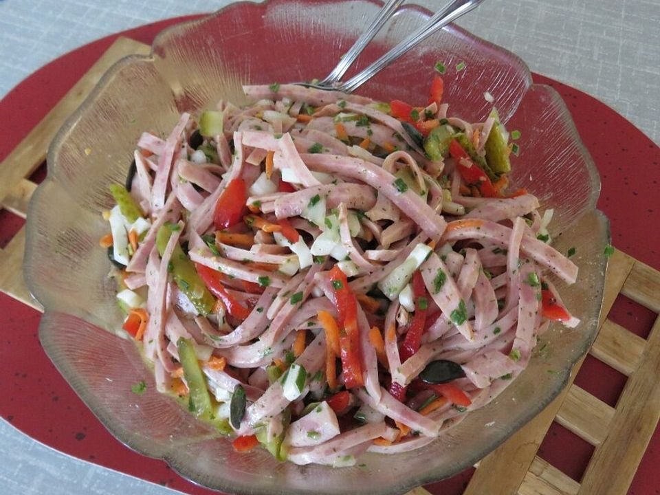 Bunter Wurstsalat von Jesus65| Chefkoch Bunter Wurstsalat von Jesus65| Chefkoch