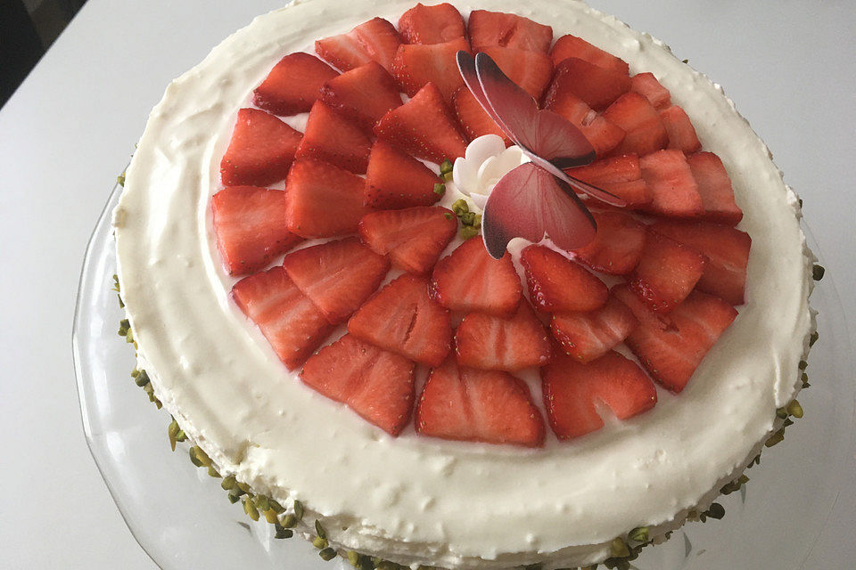 Erdbeertorte mit Frischkäse-Joghurt-Creme