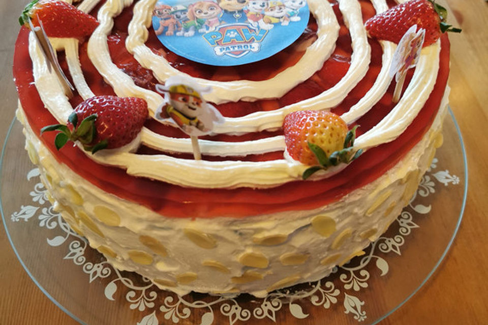 Erdbeertorte mit Frischkäse-Joghurt-Creme