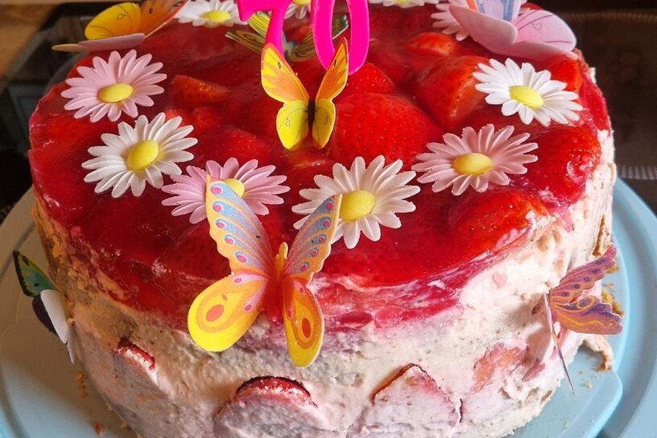 Erdbeertorte mit Frischkäse-Joghurt-Creme