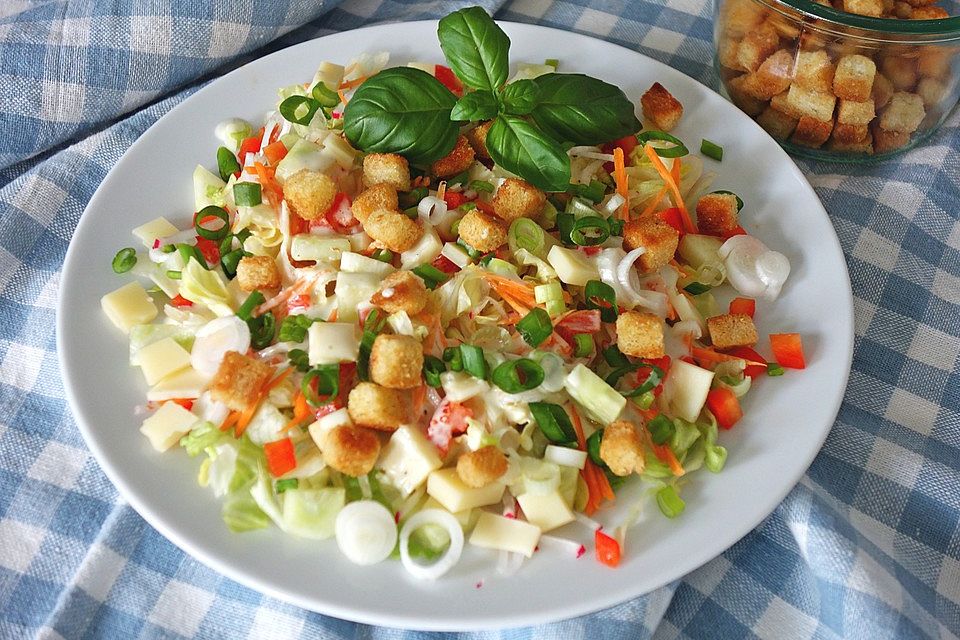 Bunter Eisbergsalat