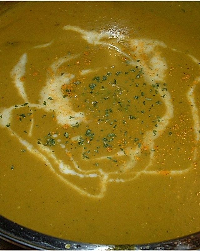 Zucchini - Curry - Suppe