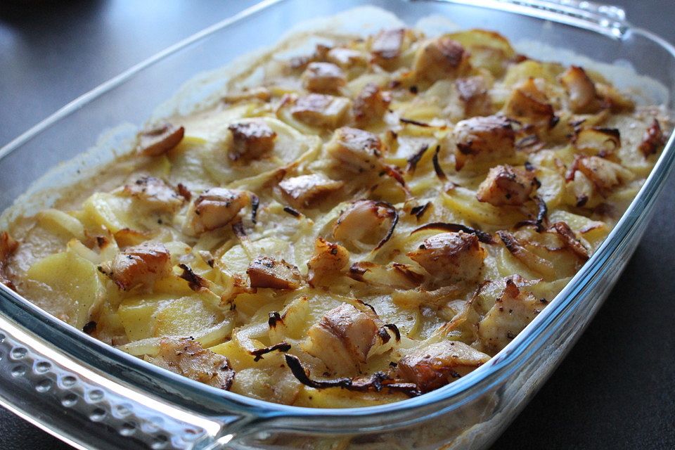 Kartoffelauflauf mit geräuchertem Fisch