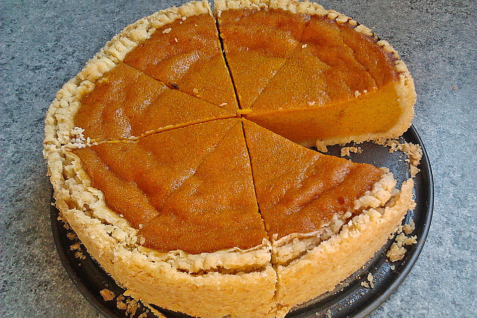 Pumpkin-Pie mit  Brandy - Sahne