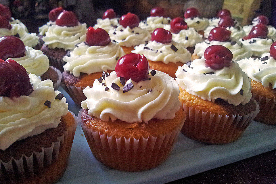 Schwarzwälder Kirsch Cupcakes