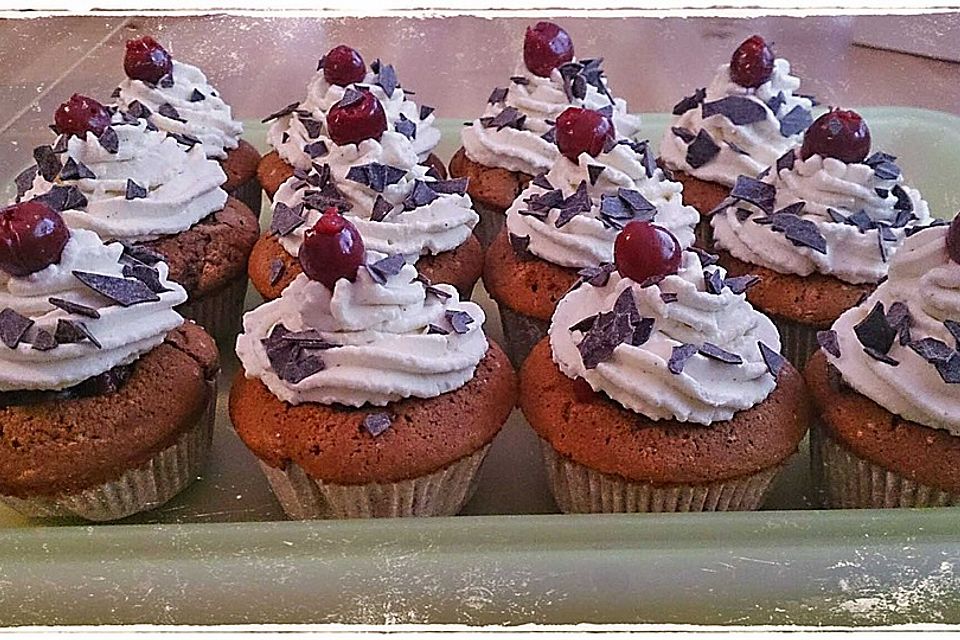 Schwarzwälder Kirsch Cupcakes