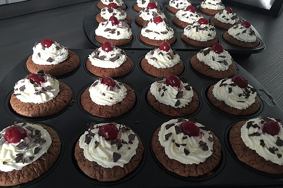 Schwarzwälder Kirsch Cupcakes