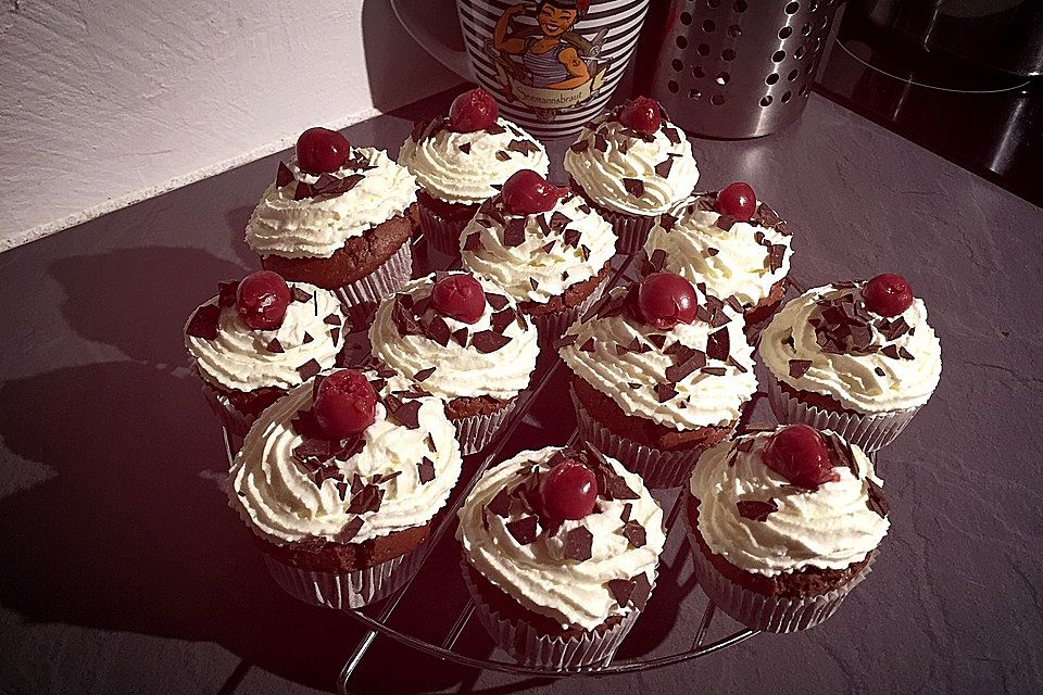 Schwarzwälder Kirsch Cupcakes