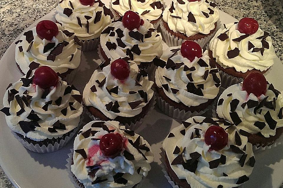 Schwarzwälder Kirsch Cupcakes