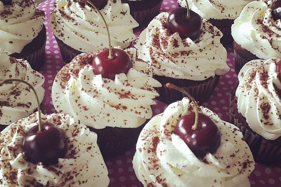 Schwarzwälder Kirsch Cupcakes