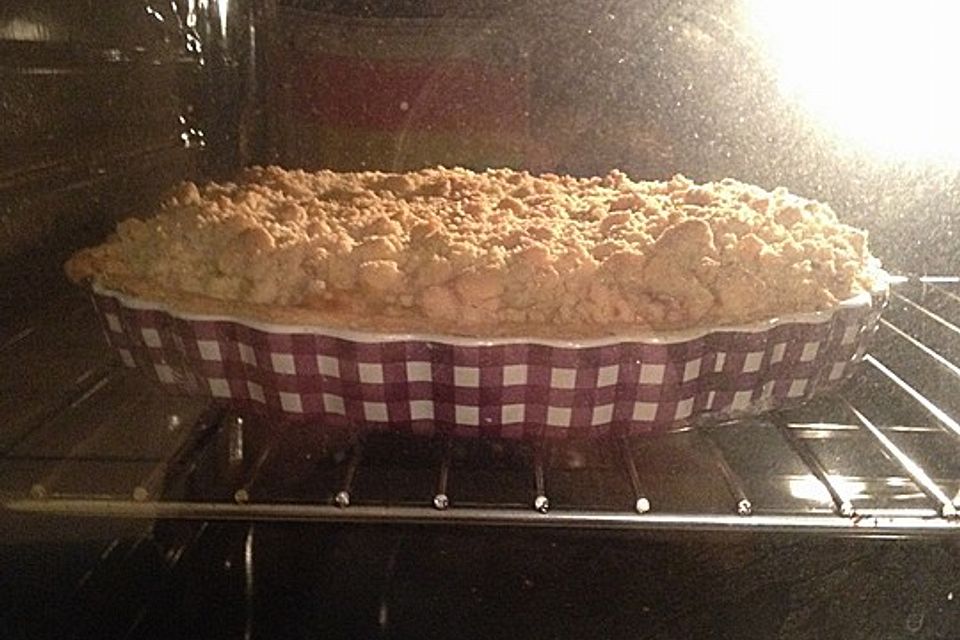 Apple Pie  mit einer Streuseldecke