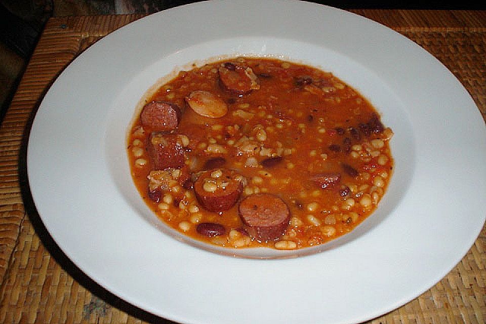 Schnelle Bohnensuppe à la Nessa