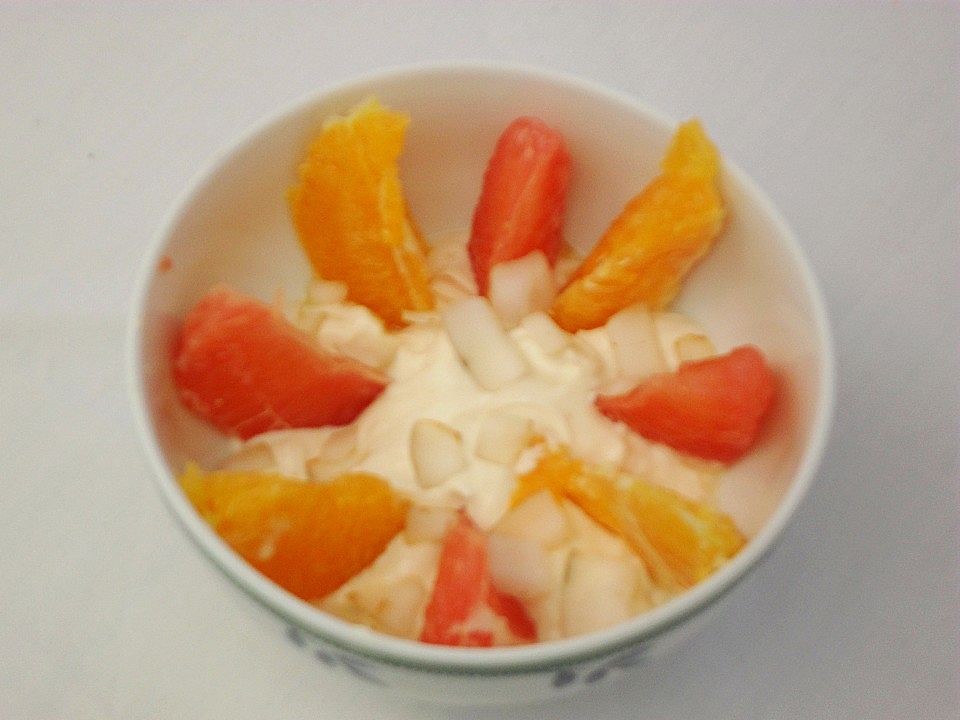 Kokoscreme mit Orangen und Grapefruits von jassey| Chefkoch