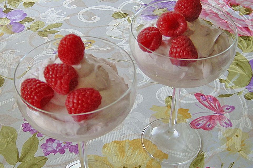 Himbeer - Ricotta - Mousse