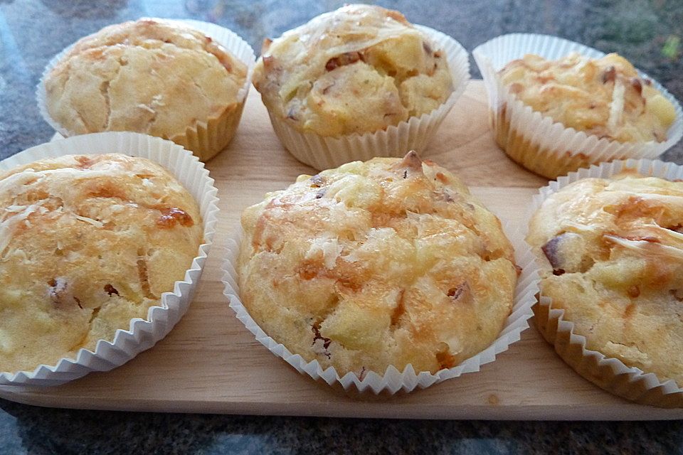 Herzhafte Kartoffelmuffins mit Cabanossi