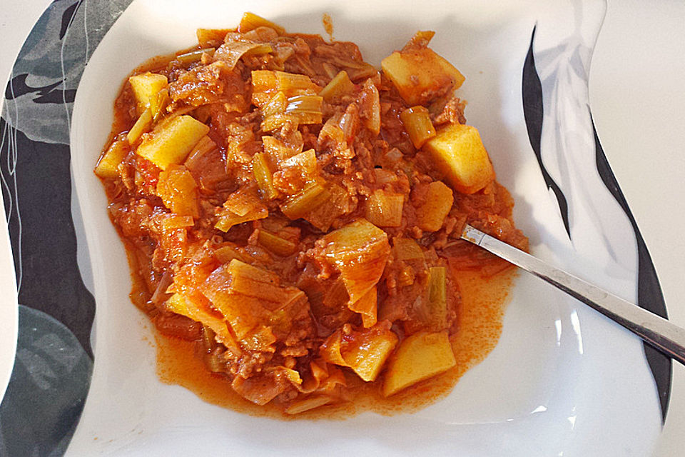 Hackfleisch - Lauch - Topf