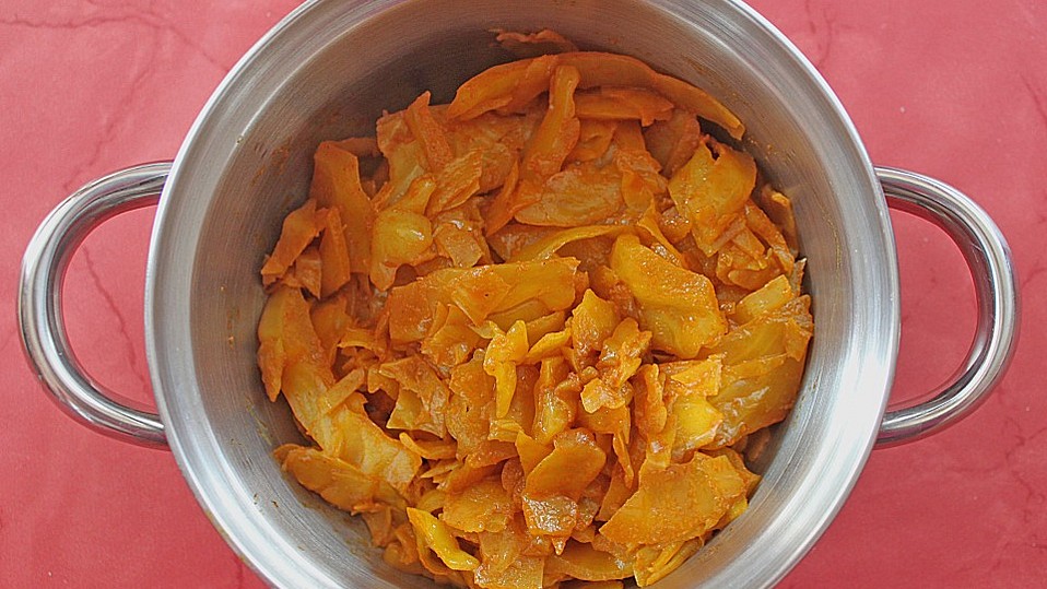 Gebratener Weißkohl auf indische Art