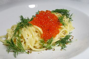 Pasta mit Zitrone und Kaviar