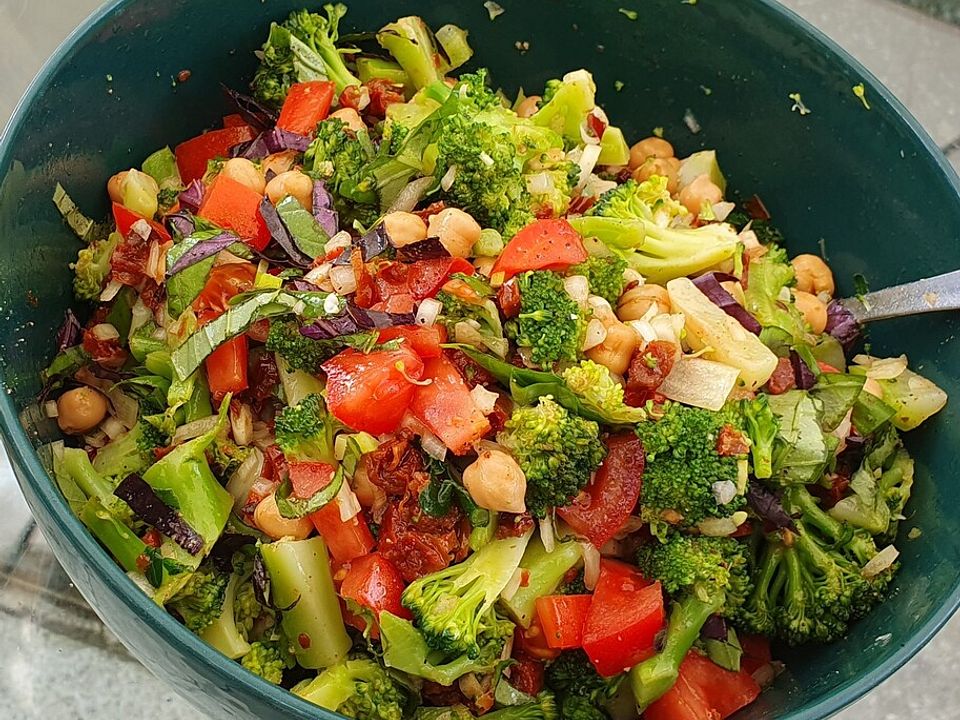 Brokkoli-Linsen-Salat   - Ratgeber - Kochen - Rezepte