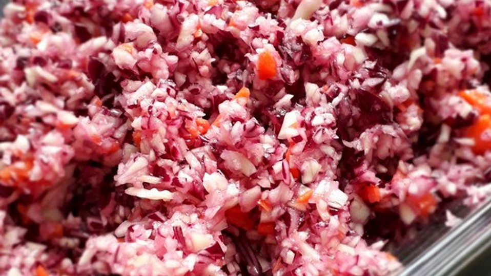 Fruchtiger Rotkohl - Möhren - Salat von sandra-ko Fruchtiger Rotkohl - Möhren - Salat von sandra-ko