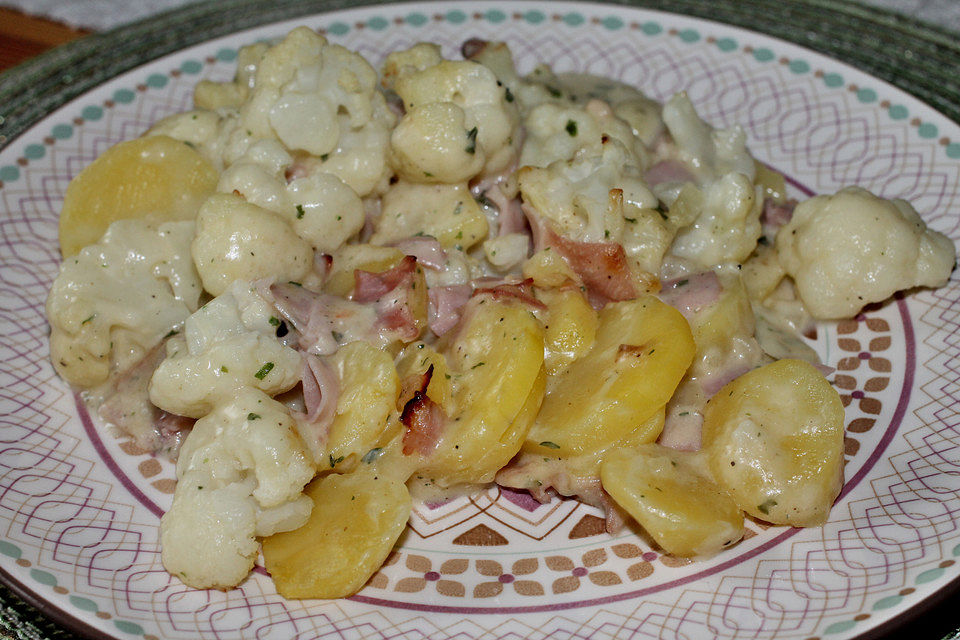 Blumenkohlauflauf mit Kartoffeln