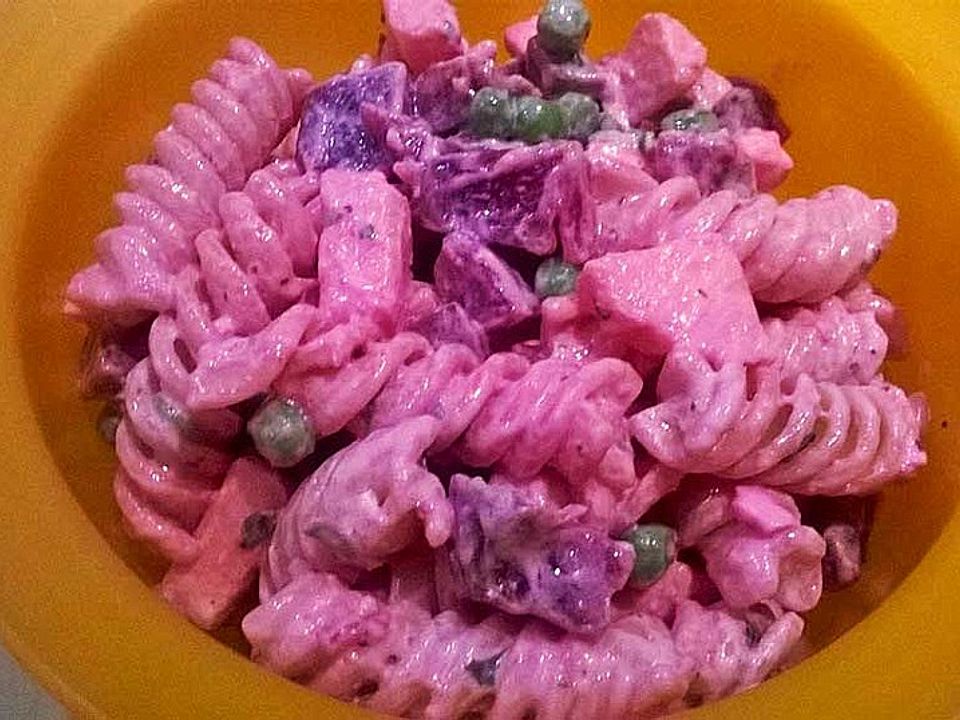 Nudelsalat mit Thunfisch, Roter Bete und Erbsen von johanna316| Chefkoch