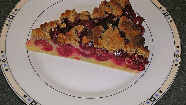 Kirschkuchen mit Honig-Nuss-Streuseln von kaya1307