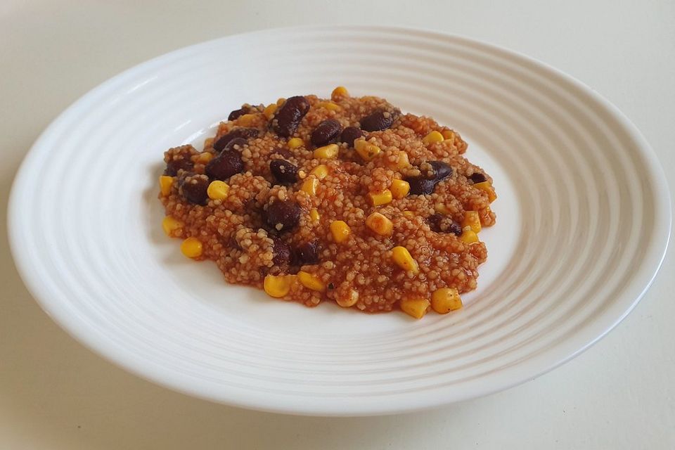 Chili sin Carne mit Couscous