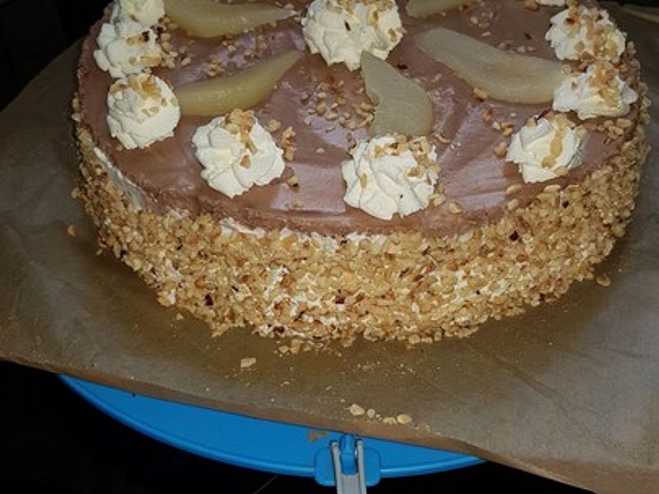 Nougat - Birnen - Torte von schwarzehoepse| Chefkoch