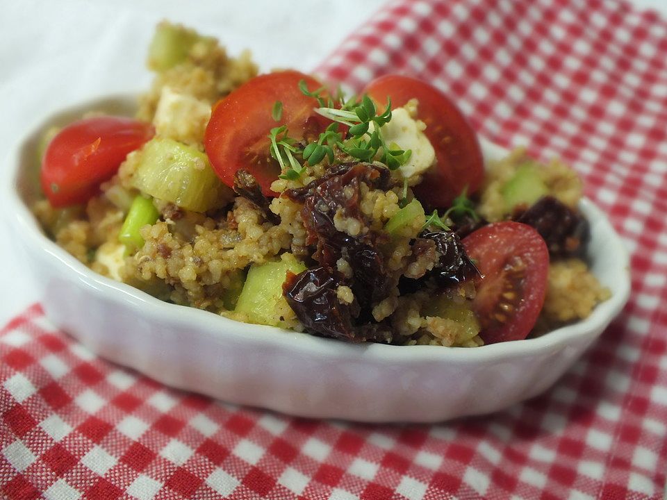 Couscous Salat mit Pesto von shiva25 | Chefkoch