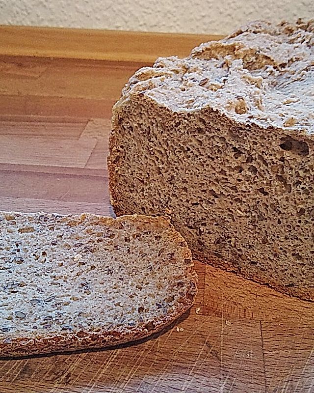 Saftiges Okara - Leinsamen - Brot