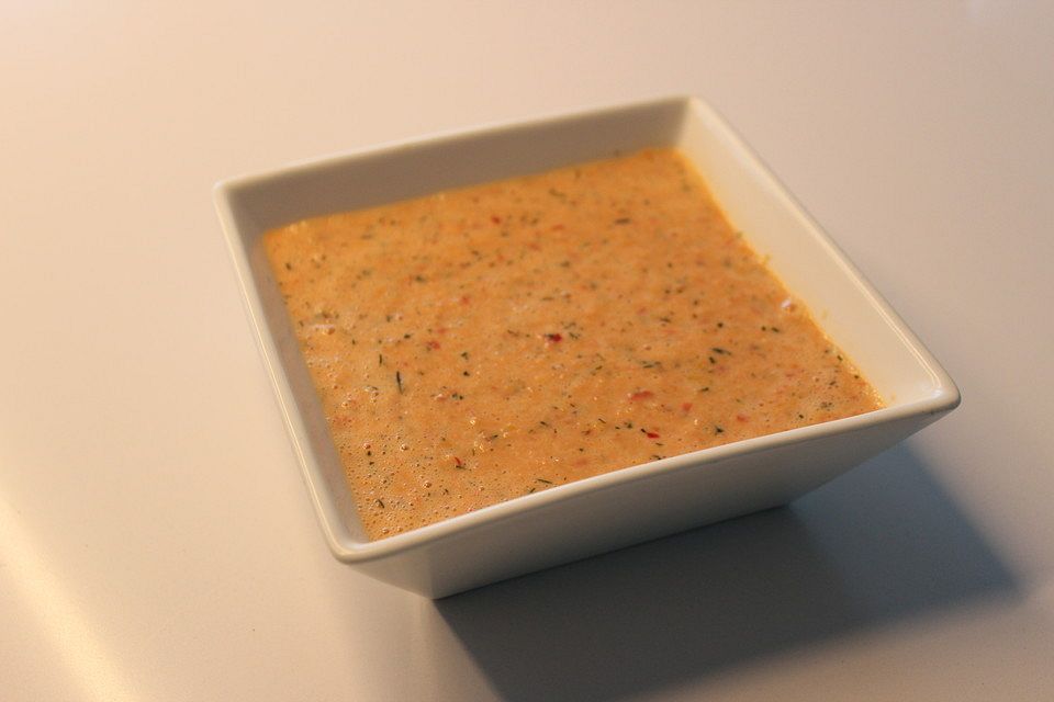 Kalte Paprika-Joghurt-Suppe