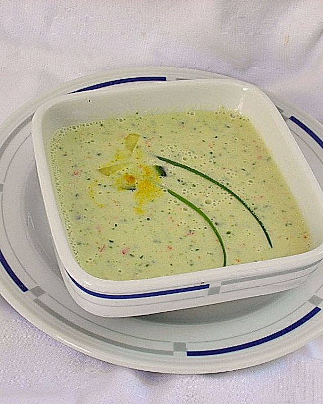 Kalte Paprika-Joghurt-Suppe