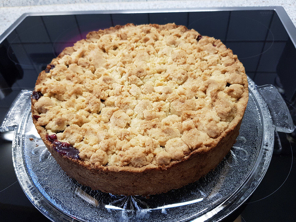 Kirschkuchen mit Streusel von ElaSt| Chefkoch