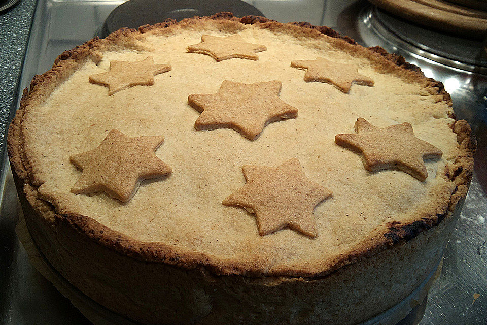 Gedeckter Bratapfelkuchen