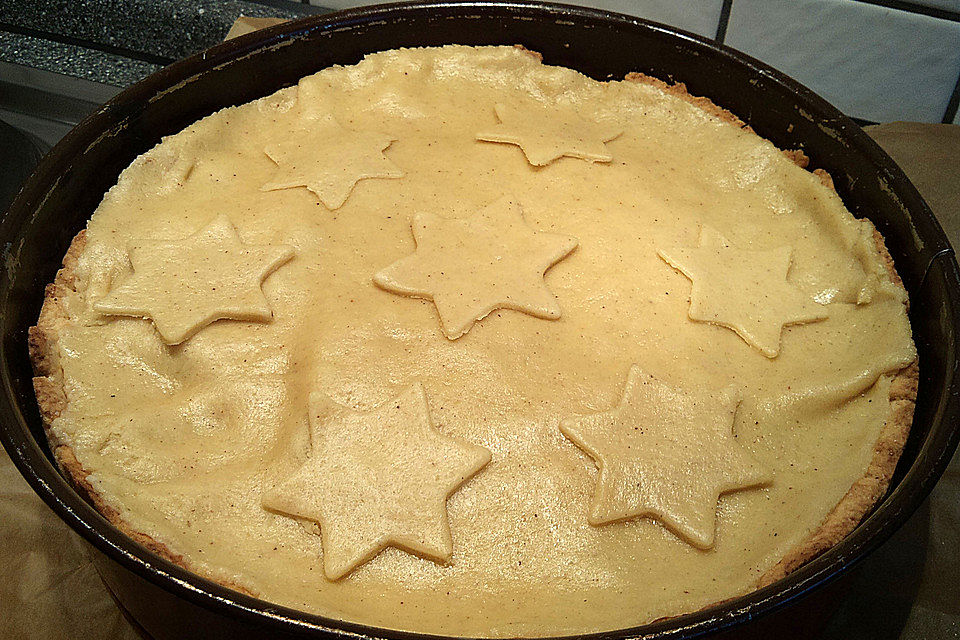 Gedeckter Bratapfelkuchen