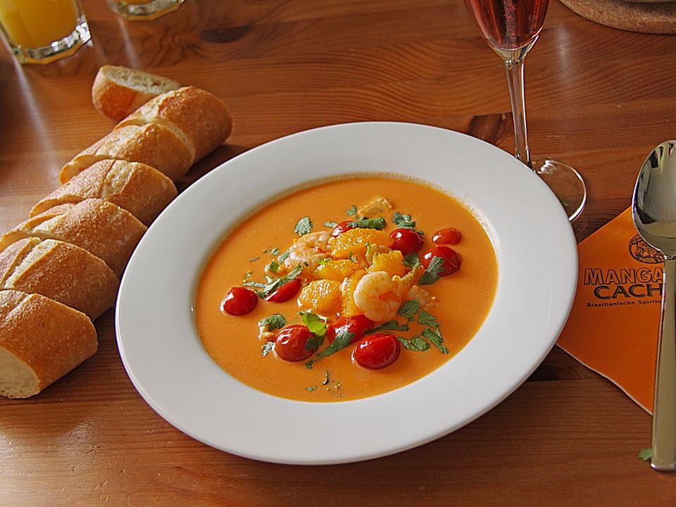 mangobears Tomaten - Kokos - Suppe mit Meeresfrüchten von mangobear ...