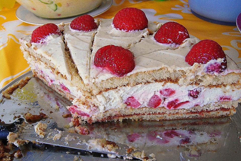 Schnelle Erdbeer - Mascarpone - Torte