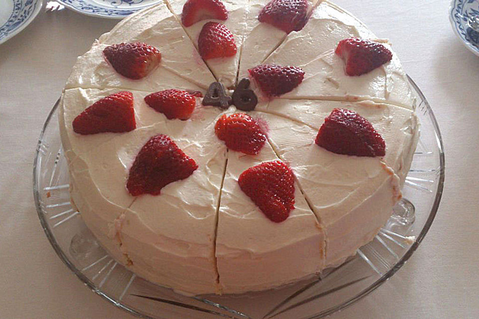 Schnelle Erdbeer - Mascarpone - Torte