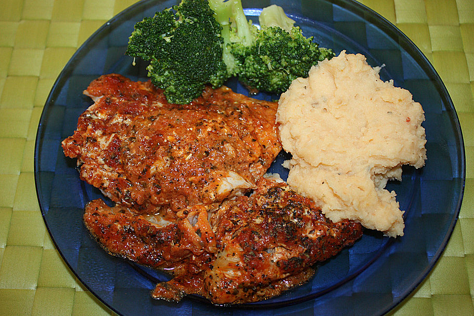 Fischfilet mit scharfem rotem Pesto